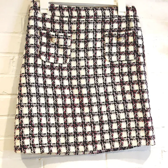 Maison d'Amélie Paris Textured Skirt - Picture 2 of 5